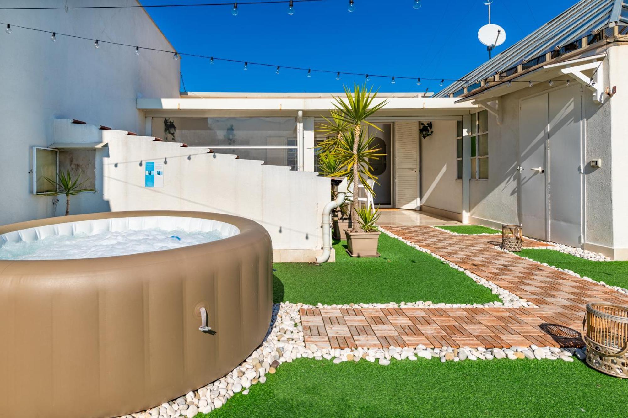 150Mq Rooftop Paradise - Spacious Private Terrace Bari Exterior photo